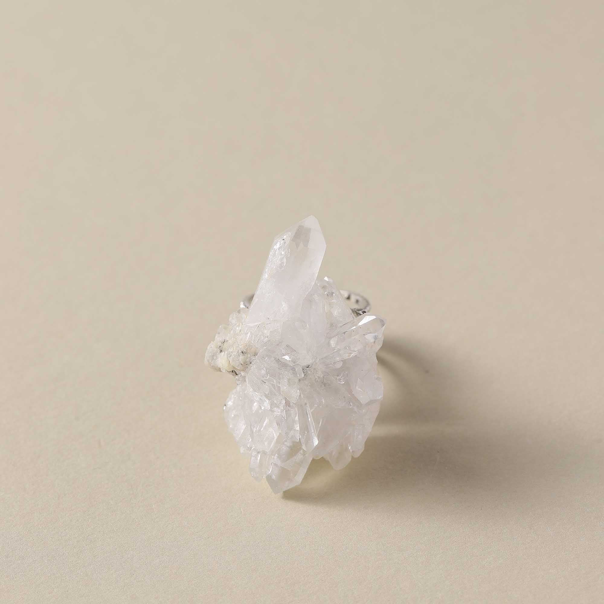 Aurora Wilds – Natural Clear Quartz Cluster Ring