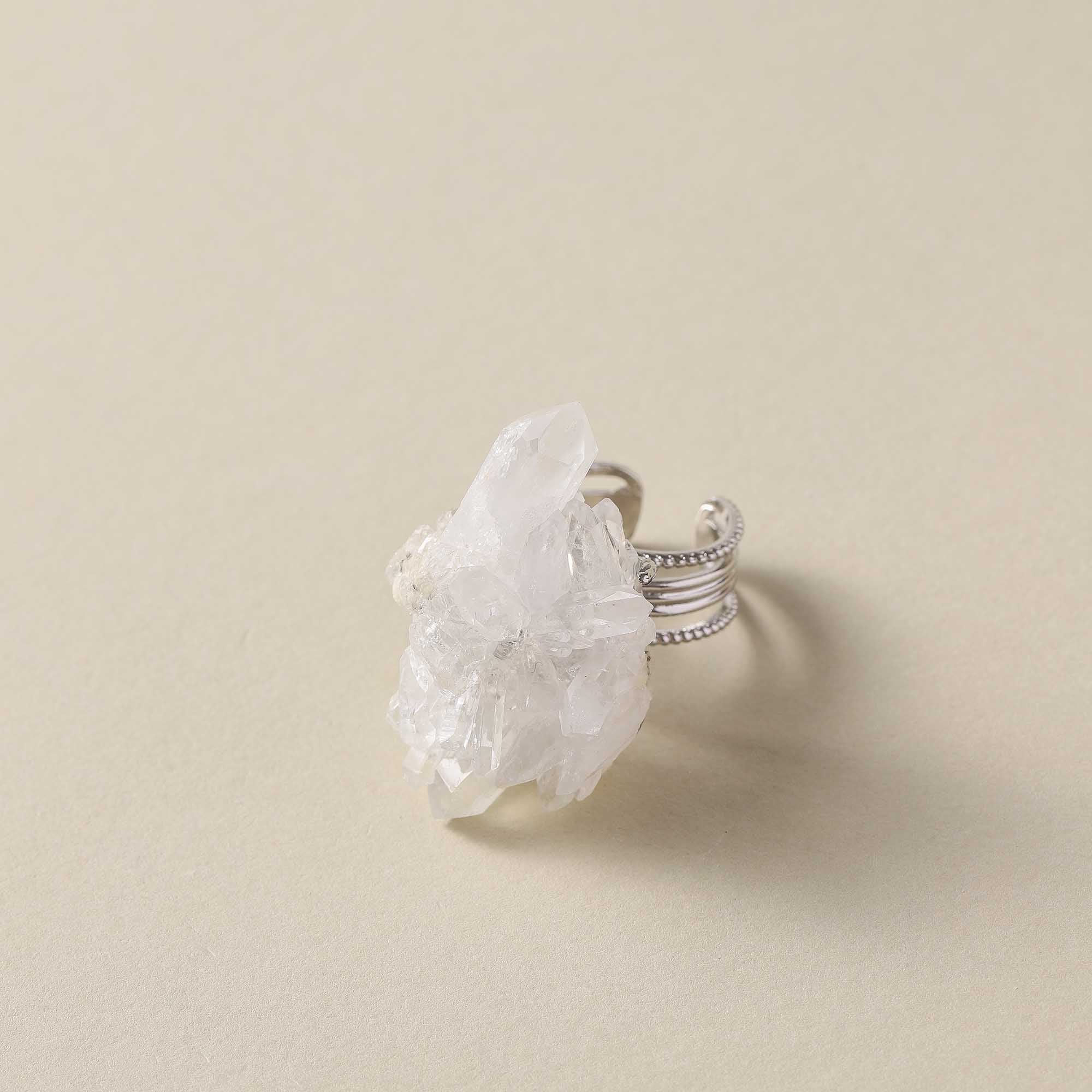 Aurora Wilds – Natural Clear Quartz Cluster Ring