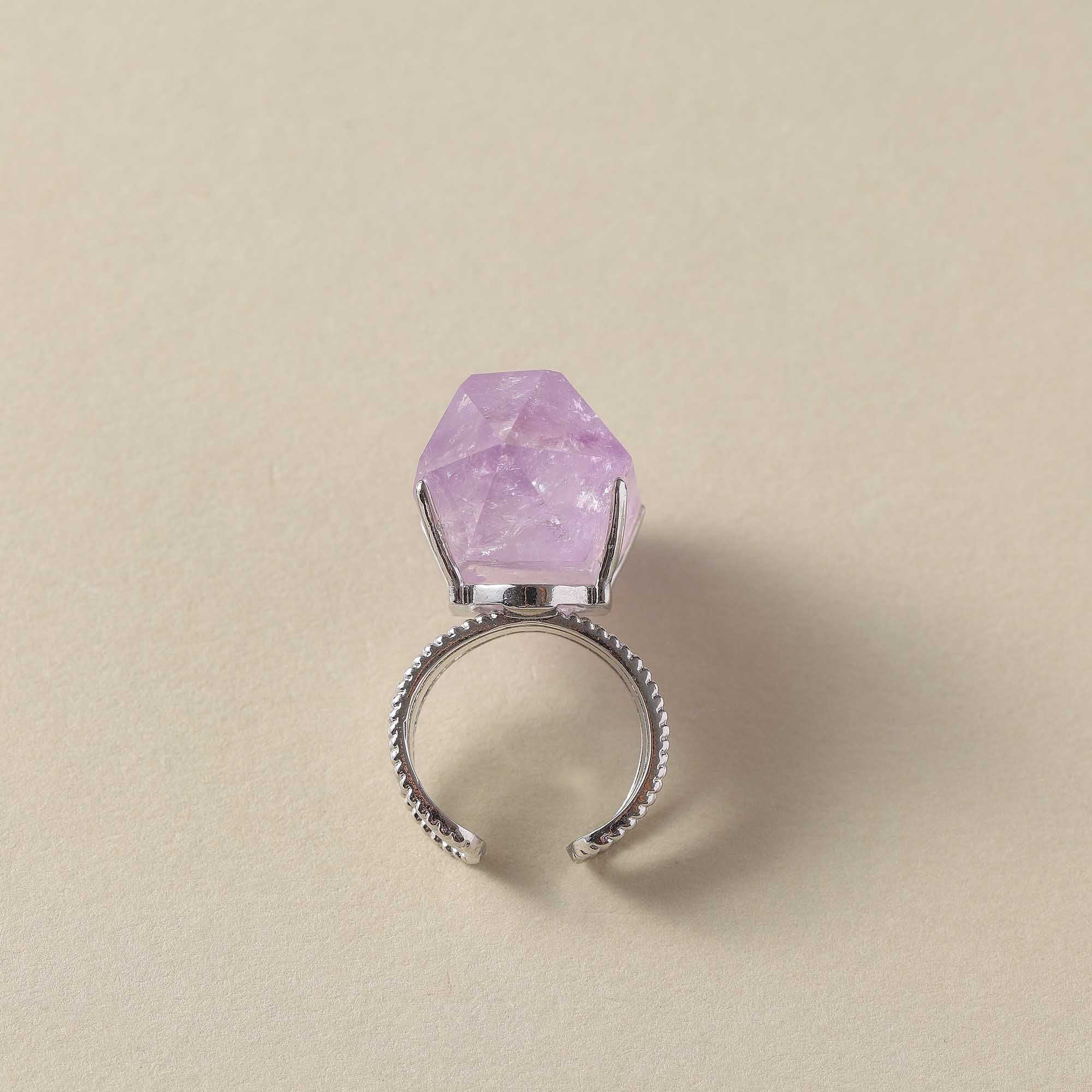 Twilight Horizon – Amethyst Point Ring