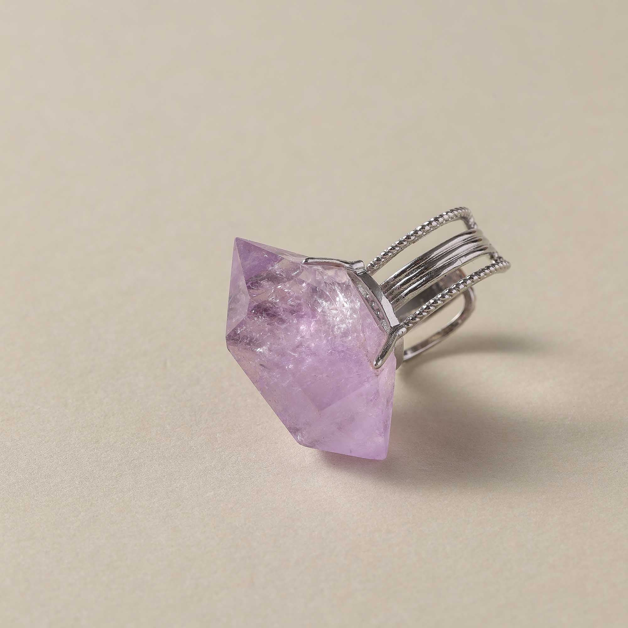 Twilight Horizon – Amethyst Point Ring
