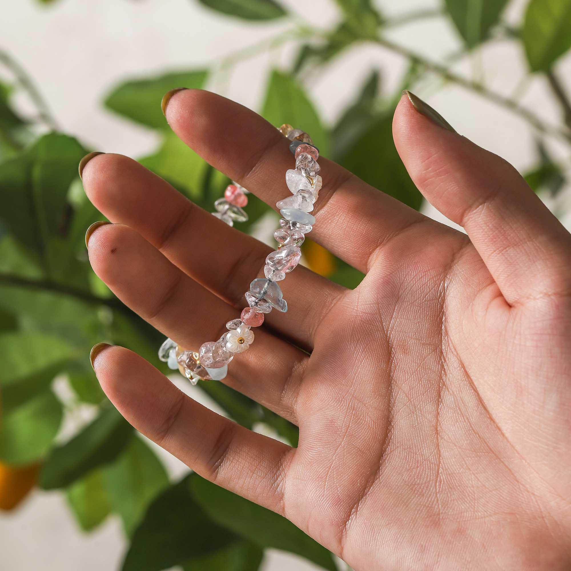 Spirit Radiance – Shamanic Energy Crystal Chip Bracelet