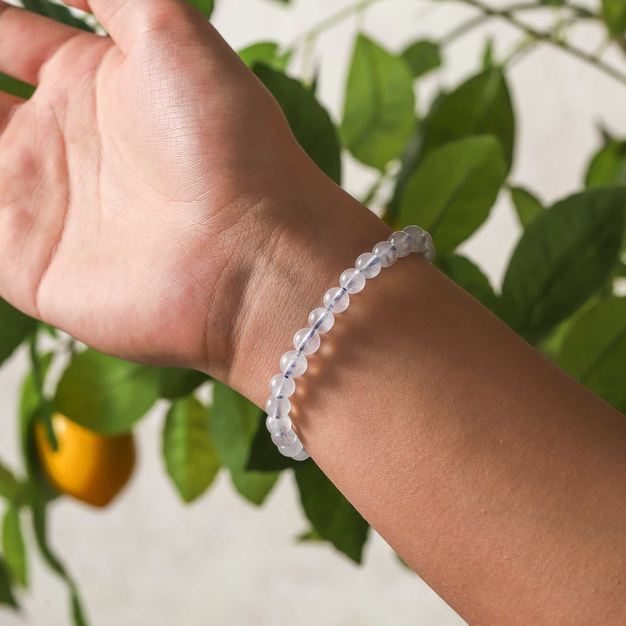 Silent Grace – Clear Quartz Bracelet