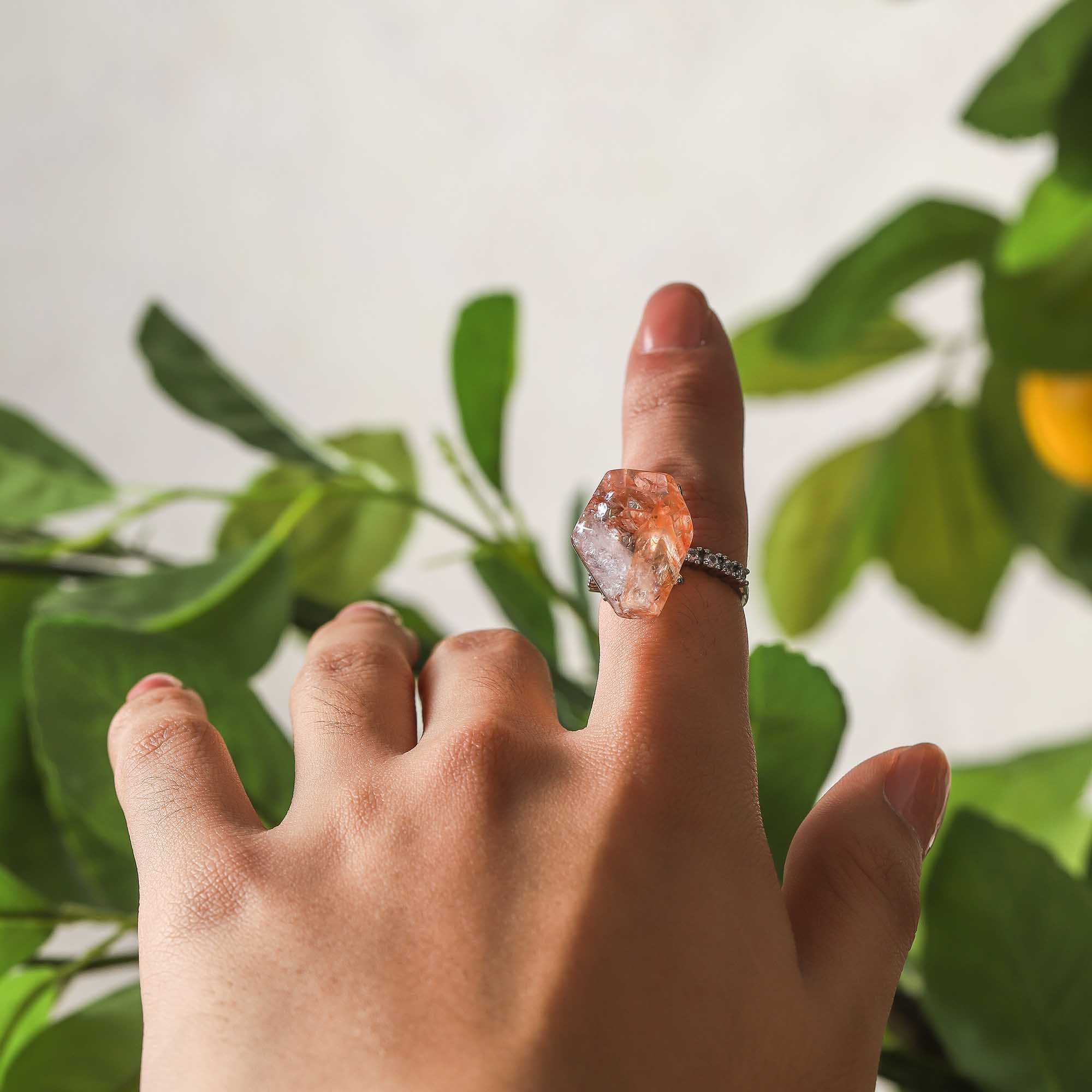 Dawn's Source – Gel Flower Super Seven Ring