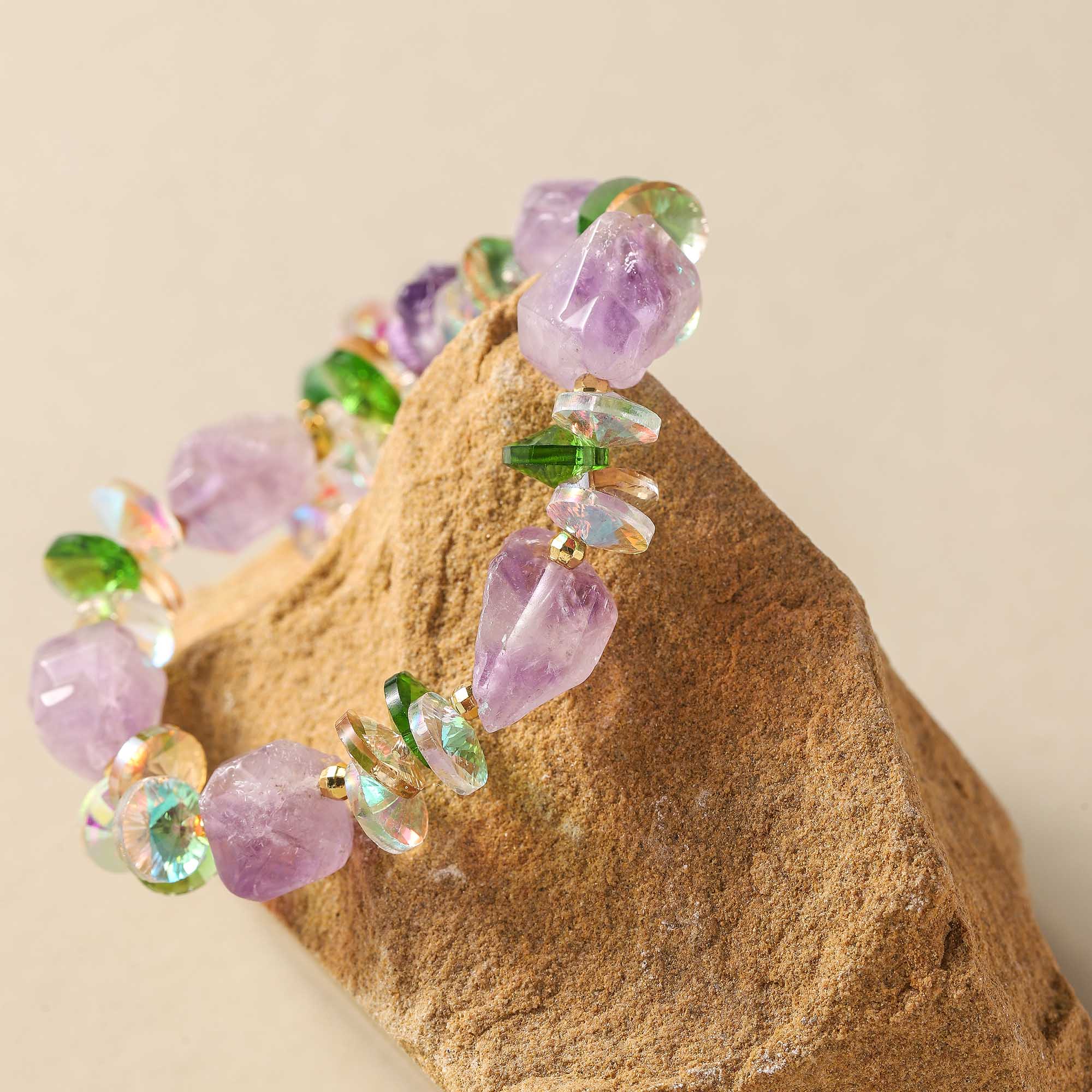 Lavender Aura – Amethyst & Glass Bead Bracelet